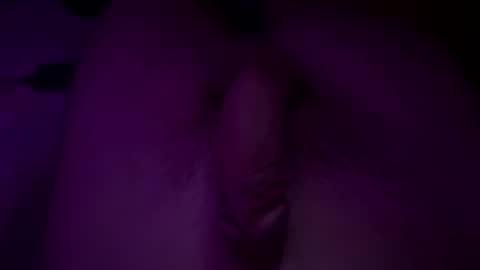 Snapshot of darkboyxx_ chatting on January 6, 2:04 am darkboyxx_ online show from January 6, 2:04 am