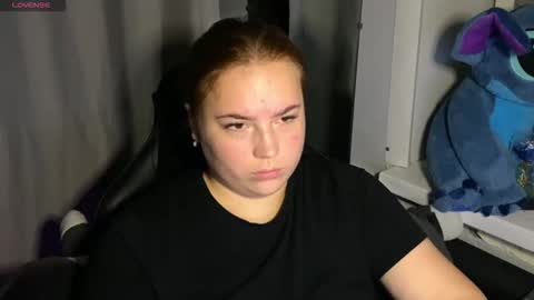 Snapshot of darkcharm1 chatting on November 11, 3:23 pm darkcharm1 online show from November 11, 3:23 pm