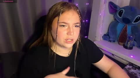 Snapshot of darkcharm1 chatting on November 14, 1:21 pm darkcharm1 online show from November 14, 1:21 pm