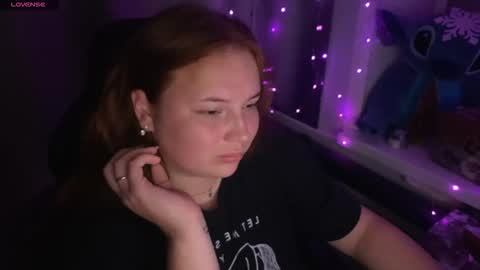 Snapshot of darkcharm1 chatting on November 25, 5:13 pm darkcharm1 online show from November 25, 5:13 pm