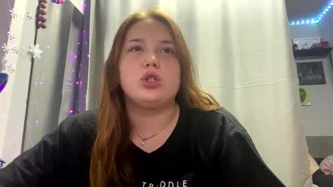 Snapshot of darkcharm1 chatting on November 27, 5:37 pm darkcharm1 online show from November 27, 5:37 pm