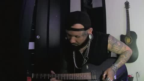 Snapshot of darkclothes chatting on January 8, 3:50 pm darkclothes online show from January 8, 3:50 pm