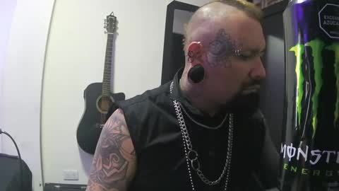 Snapshot of darkclothes chatting on January 15, 3:00 am darkclothes online show from January 15, 3:00 am