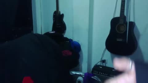 Snapshot of darkclothes chatting on February 12, 3:18 am darkclothes online show from February 12, 3:18 am