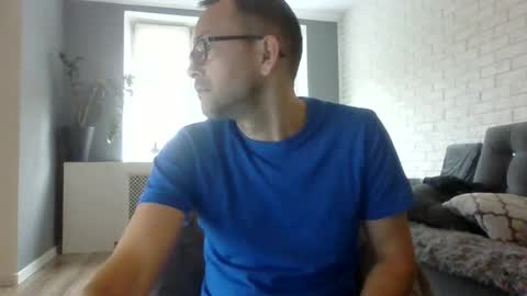 darkhaired34 online show from January 23, 8:25 am