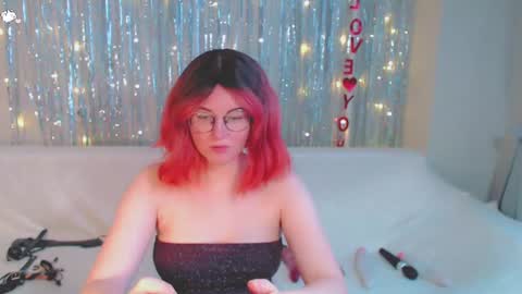 Kelly online show from January 26, 6:17 am