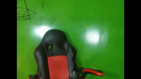 Snapshot of darkiin_ftm_ chatting on February 26, 3:38 am darkiin_ftm_ online show from February 26, 3:38 am