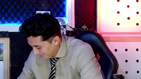 DARKO0717 online show from December 28, 1:39 am