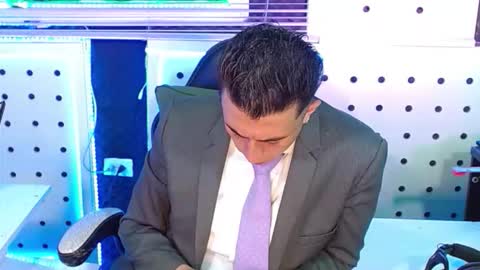 Snapshot of darko0717 chatting on December 16, 12:54 pm DARKO0717 online show from December 16, 12:54 pm