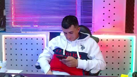 Snapshot of darko0717 chatting on March 1, 12:34 am DARKO0717 online show from March 1, 12:34 am