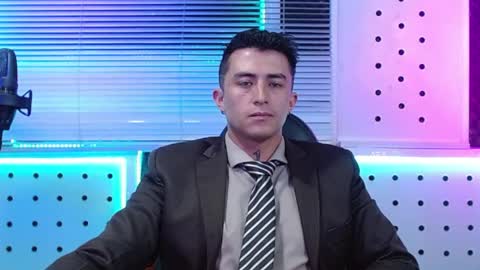 DARKO0717 online show from April 18, 3:05 pm