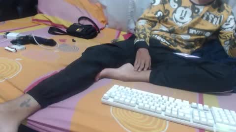 Snapshot of darkr_ider chatting on May 6, 1:25 am darkr_ider online show from May 6, 1:25 am