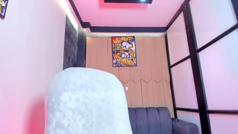 Snapshot of darkreed_ chatting on February 27, 6:13 am Dark ReeD online show from February 27, 6:13 am