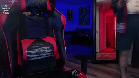 Snapshot of darksideofjay chatting on September 22, 4:36 am DarkSideofJay online show from September 22, 4:36 am