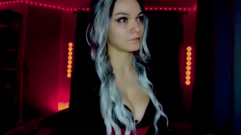 roseredgoddess online show from February 11, 2:49 am