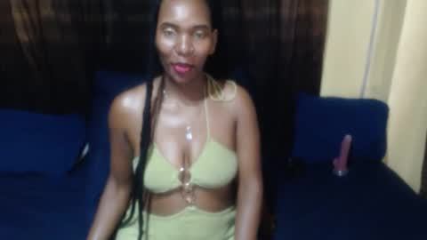 Darksultryxx30 online show from April 11, 7:45 am