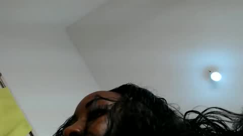 darktanqueen online show from May 13, 3:04 am