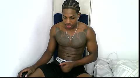 Snapshot of darktemp_ chatting on January 10, 10:39 am Darktemp online show from January 10, 10:39 am