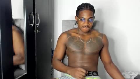 Snapshot of darktemp_ chatting on February 24, 11:30 am Darktemp online show from February 24, 11:30 am