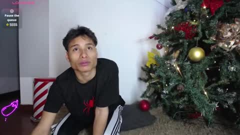 Snapshot of darkviper26 chatting on December 11, 3:13 am darkviper26 online show from December 11, 3:13 am