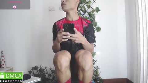 Snapshot of darkviper26 chatting on February 2, 6:10 pm darkviper26 online show from February 2, 6:10 pm