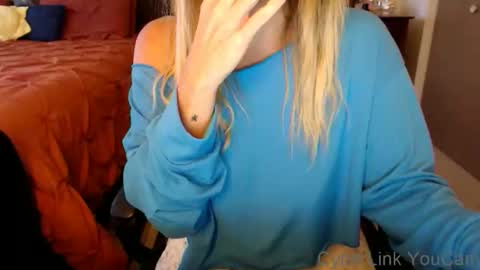 DarlingD online show from October 24, 1:07 pm