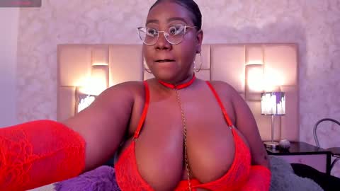 Snapshot of darnellqueen chatting on February 12, 4:12 am Darnell Queen online show from February 12, 4:12 am