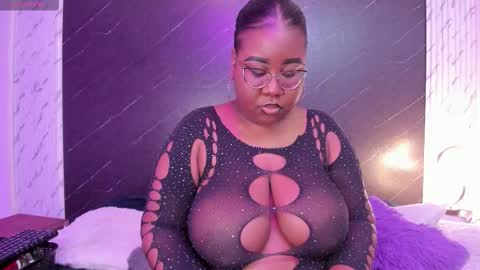 Snapshot of darnellqueen chatting on September 11, 3:39 am Darnell Queen online show from September 11, 3:39 am