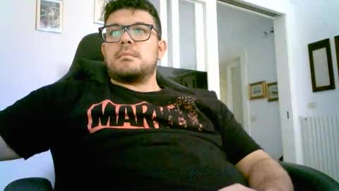 dartvader95 online show from May 19, 2:56 pm
