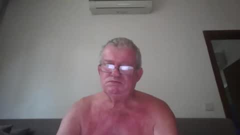 darwincock online show from April 10, 12:16 am