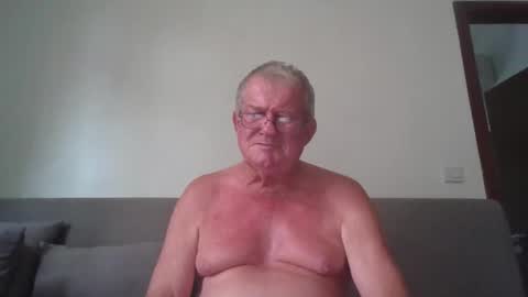 darwincock online show from April 13, 3:56 am