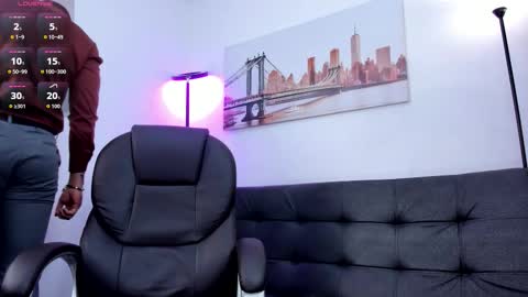 Dash online show from October 8, 11:30 am