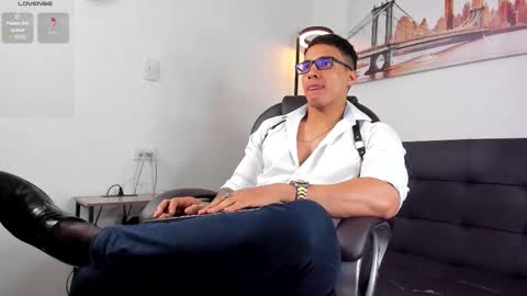 Dash online show from January 9, 1:25 pm