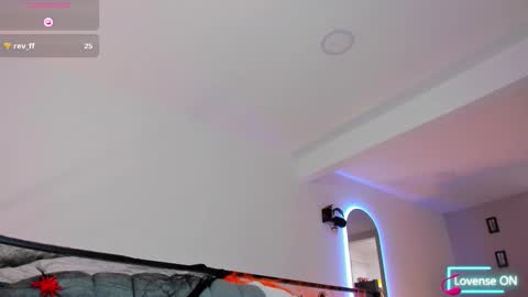 Snapshot of dass_roman chatting on October 29, 7:26 pm Dass Roman online show from October 29, 7:26 pm