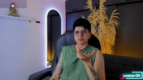 Dass Roman online show from April 21, 7:50 pm