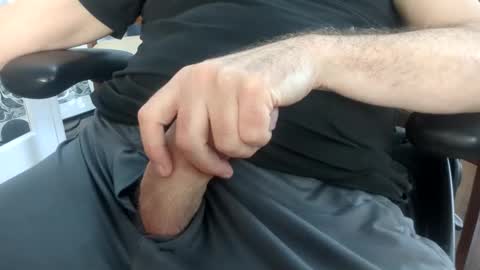 Snapshot of databass chatting on November 14, 4:17 pm databass online show from November 14, 4:17 pm