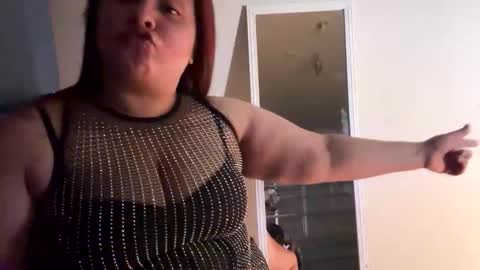 Snapshot of datbishyoumiss chatting on November 13, 3:38 am DatbishYoumiss online show from November 13, 3:38 am