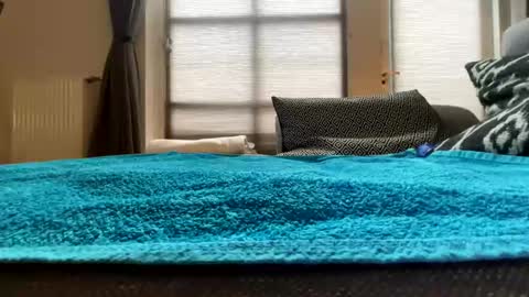 Snapshot of dave76b chatting on December 16, 11:01 am dave76b online show from December 16, 11:01 am