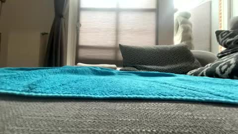 Snapshot of dave76b chatting on January 4, 11:33 am dave76b online show from January 4, 11:33 am