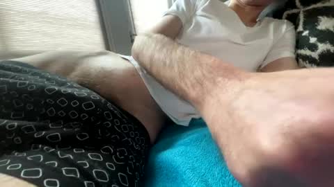 Snapshot of dave76b chatting on February 3, 3:38 pm dave76b online show from February 3, 3:38 pm