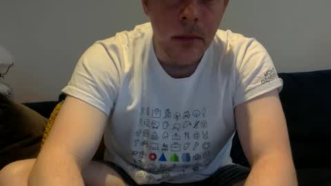 daveb709709709 online show from January 18, 5:50 pm