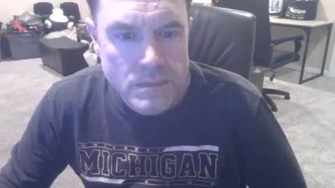Snapshot of daved14u chatting on November 24, 7:30 am daved14u online show from November 24, 7:30 am