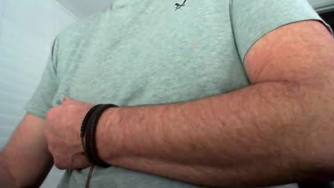 davesu12345 online show from January 7, 7:33 am