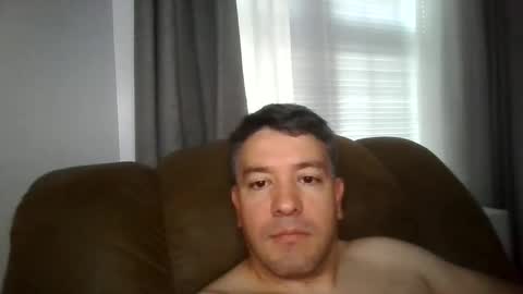 Snapshot of david334422 chatting on October 10, 6:51 pm david334422 online show from October 10, 6:51 pm