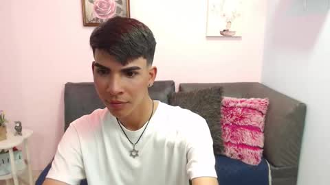 Snapshot of david_925_ chatting on October 7, 4:31 am David online show from October 7, 4:31 am