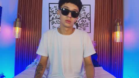 David online show from February 4, 12:44 pm