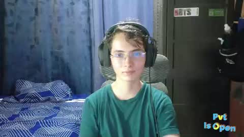 ProgrammerBoy online show from July 10, 5:37 pm