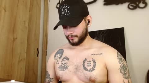 Twitter davidsanctum online show from March 19, 6:06 am