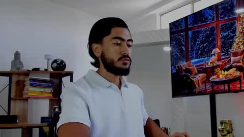 Snapshot of david_johnson372 chatting on December 7, 2:35 pm Hey im David that loves to explore and speak their fantasies. Very open talktative and nice. Feel free to chat with me online show from December 7, 2:35 pm