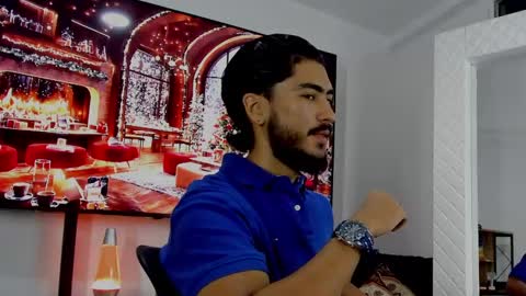Snapshot of david_johnson372 chatting on December 22, 1:34 am Hey im David that loves to explore and speak their fantasies. Very open talktative and nice. Feel free to chat with me online show from December 22, 1:34 am